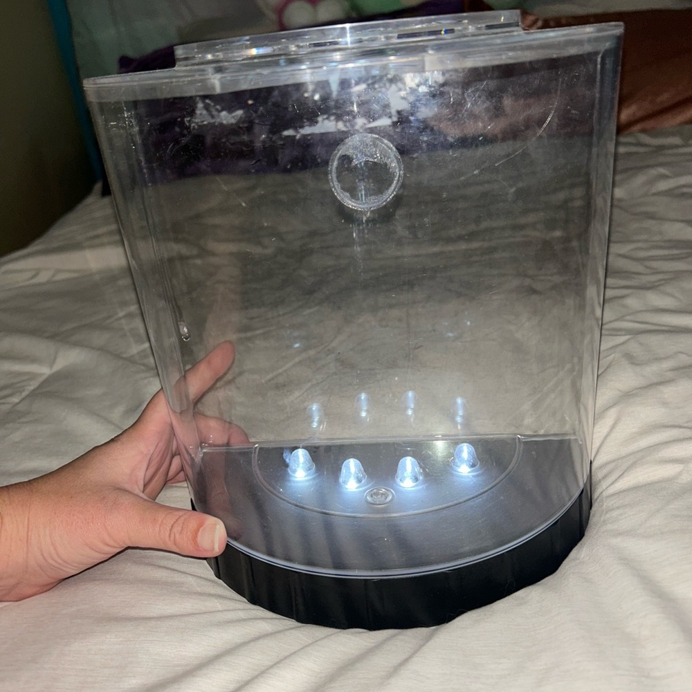 1 Gal Fish Tank w/ LED Lights & HEATER